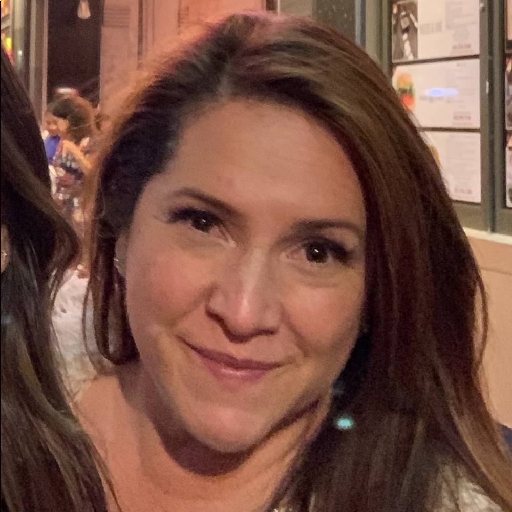 Meet your Posher, Denise